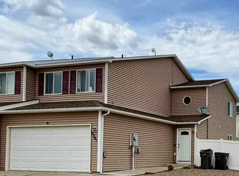 2701 Bastion Dr, Rock Springs, WY 82901