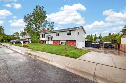 3770 Placid Dr, Casper, WY 82604
