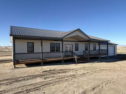 25 Jean Cir, Riverton, WY 82501