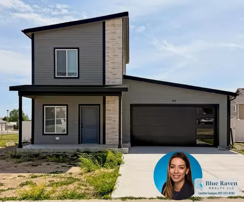 86 26th St, Wheatland, WY 82201