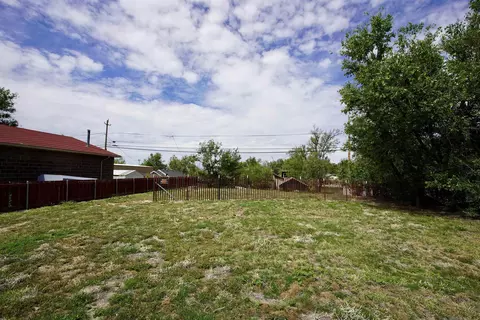744 N Kimball St, Casper, WY 82601