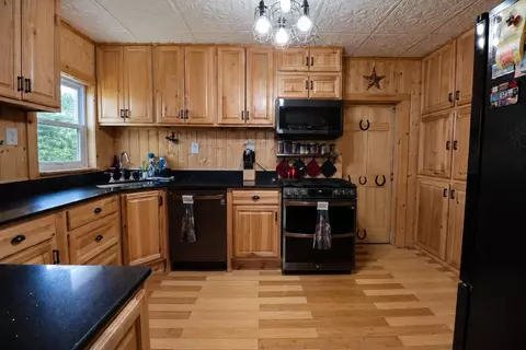 106 Birch St, Mountain View, WY 82939