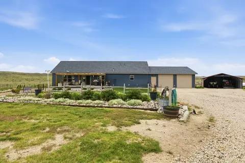 81 Stinson Rd, Douglas, WY 82633