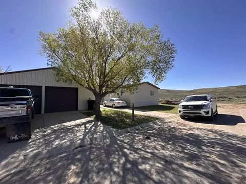 74 E Hillcrest, Diamondville, WY 83116