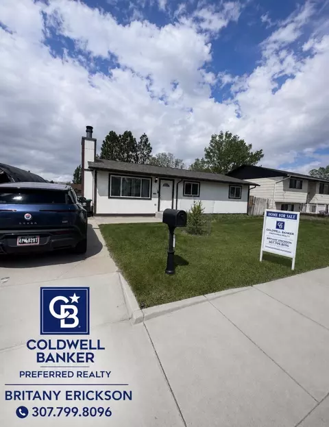 1715 E Teton Blvd, Green River, WY 82935