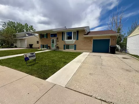 1250 S Forest Dr, Casper, WY 82609