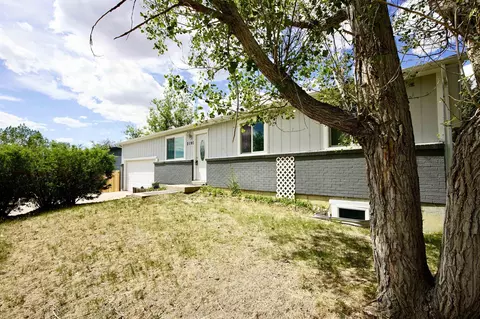 2190 Sunset Blvd, Bar Nunn, WY 82601