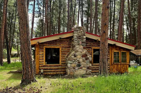238 Fish Hatchery Rd, Story, WY 82842