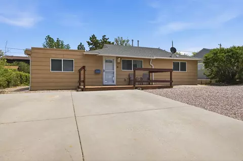 127 N Minnesota Ave, Casper, WY 82609