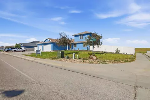 5601 Tonkawa Trl, Bar Nunn, WY 82601