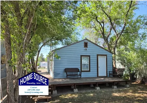 1021 E Roosevelt Ave, Riverton, WY 82501