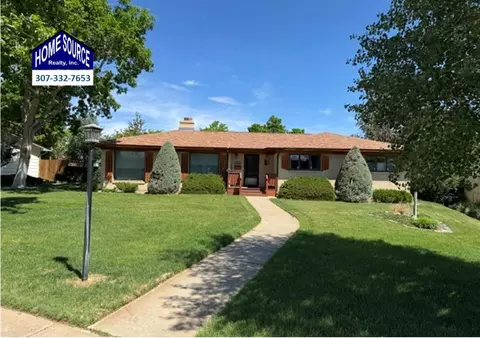 574 W Brodie St, Lander, WY 82520
