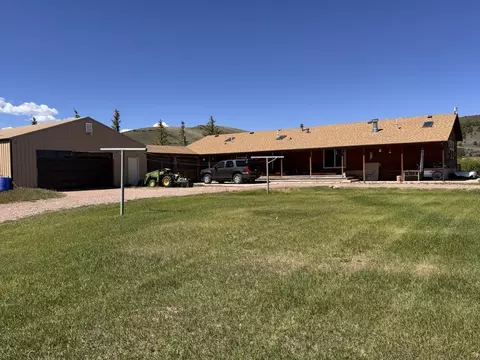 1777 County Road 279, Robertson, WY 82944