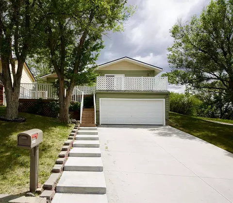 2435 E 7th St, Casper, WY 82609