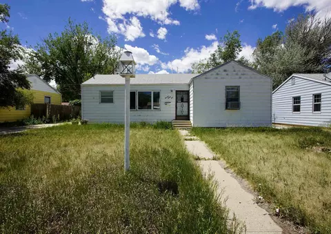 1334 Maple St, Casper, WY 82604