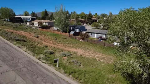 104 Hillside Dr, Evanston, WY 82930