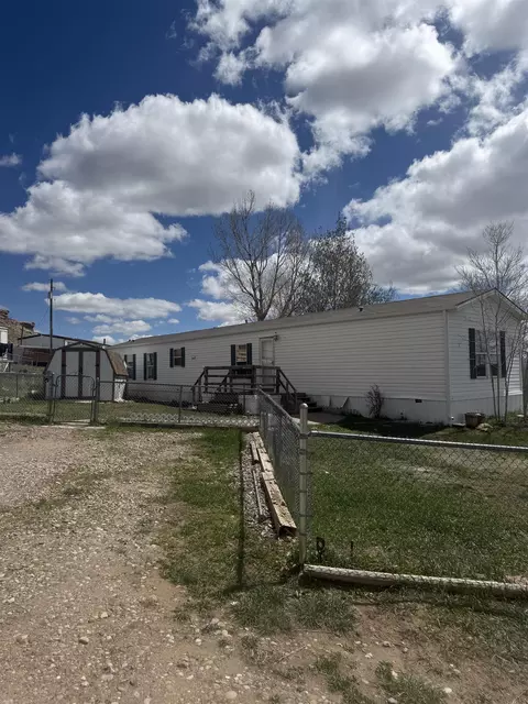 32 Red Mountain Terrace, Evanston, WY 82930