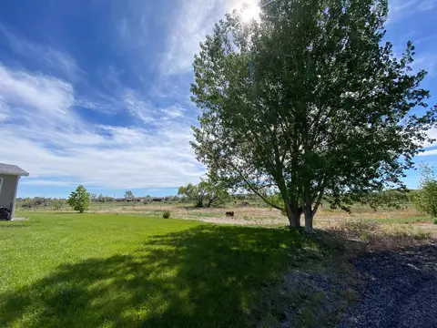 Exterior - 33 Double Tree Rd, Riverton, WY 82501 photo 4 of 8