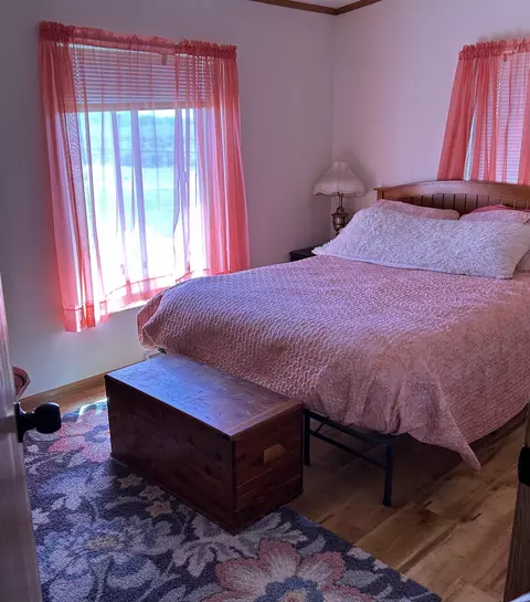 Bedroom - 33 Double Tree Rd, Riverton, WY 82501 photo 4 of 4