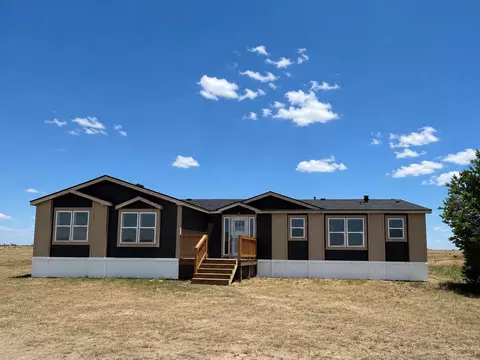 36 Rocky Rd, Douglas, WY 82633