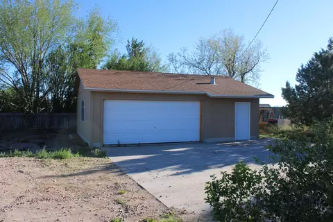 24 Homestead Rd, Lyman, WY 82937