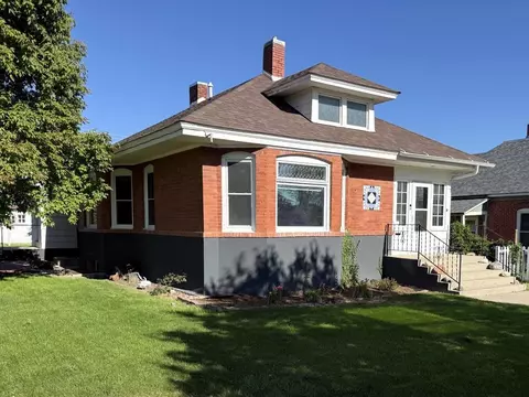 501 10th St, Wheatland, WY 82201