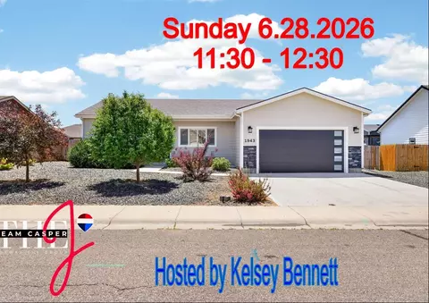 1943 Zuni Trl, Bar Nunn, WY 82601