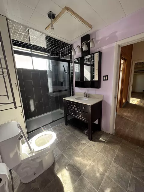 Bath - 309 Ruby St, Kemmerer, WY 83101 photo 2 of 2