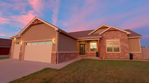 2793 Croydon Dr, Casper, WY 82609
