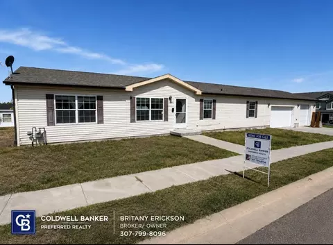 305 Green River Cir, Evanston, WY 82930
