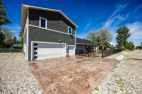 708 N Desmet St, Buffalo, WY 82834