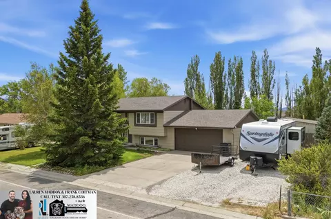 5120 Antelope Dr, Bar Nunn, WY 82601