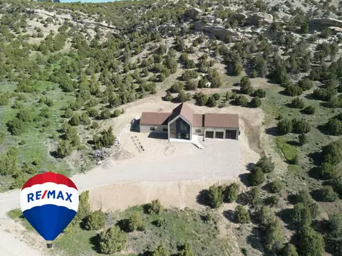 42 Owl Canyon Rd, Lander, WY 82520
