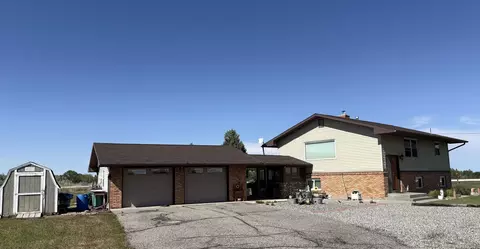 1160 Gasser Rd, Riverton, WY 82501
