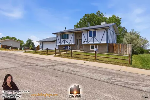 3596 Meadowlark Dr, Casper, WY 82604