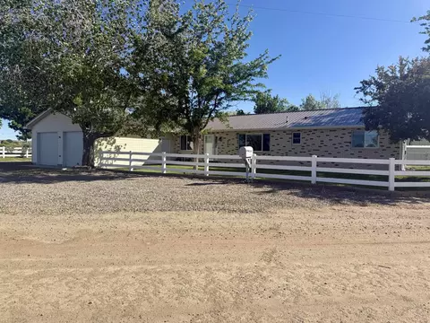 1100 Lane 15, Worland, WY 82401
