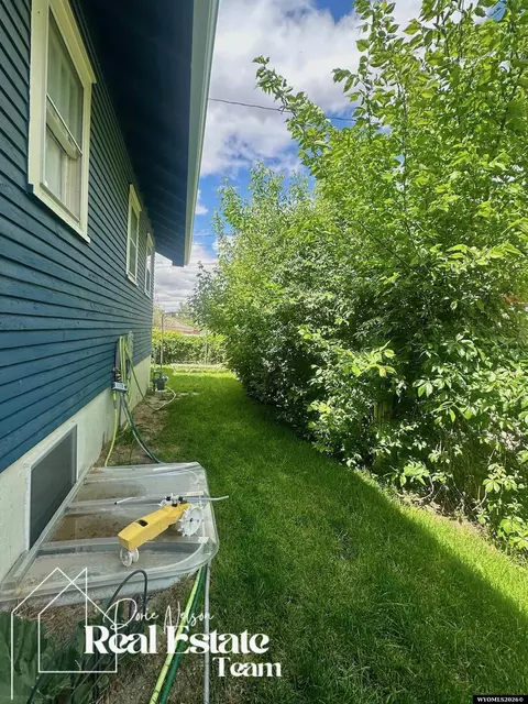 Exterior - 1018 E 5th St, Casper, WY 82601 photo 1 of 3