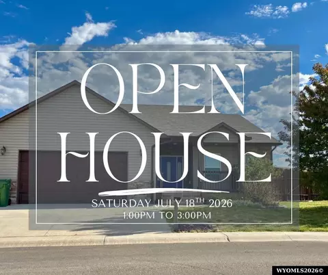 1315 Green River Dr, Douglas, WY 82633