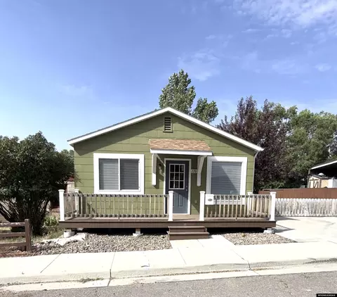 220 E 3rd North St, Green River, WY 82935