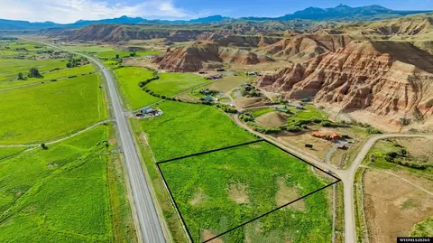 000 Stallion Ln, Dubois, WY 82513