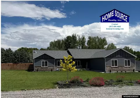 270 W Mountain Vw, Riverton, WY 82501