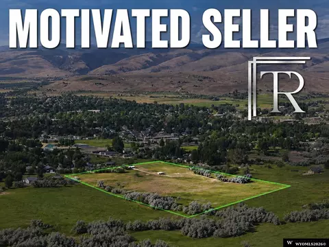 000 Johnson St, Lander, WY 82520