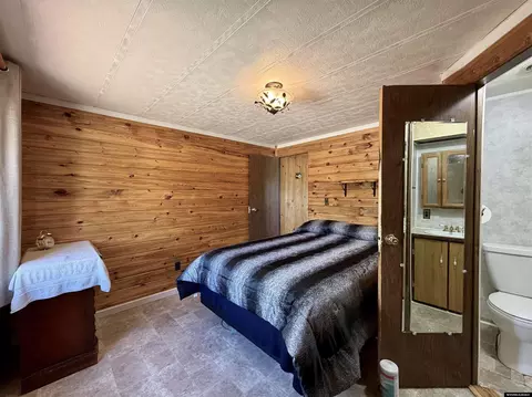 Bedroom - 120 E Highway 70, Baggs, WY 82321 photo 2 of 7