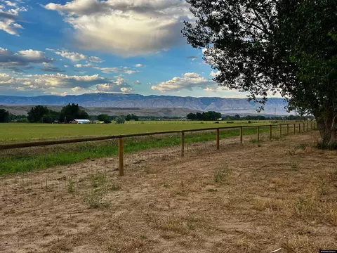 3292 Rd 34, Greybull, WY 82426