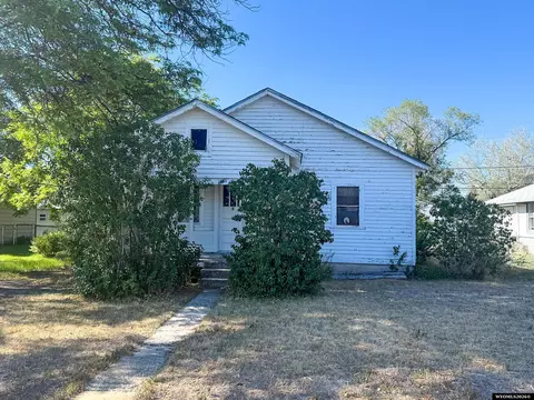 509 W Park Ave, Riverton, WY 82501