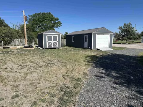 Exterior - 406 Boyd St, Yoder, WY 82244 photo 2 of 5