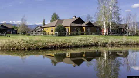 14 Green Meadows Dr, Sheridan, WY 82801