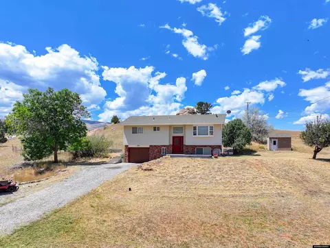Exterior - 5 Boulder Loop, Lander, WY 82520 photo 3 of 8