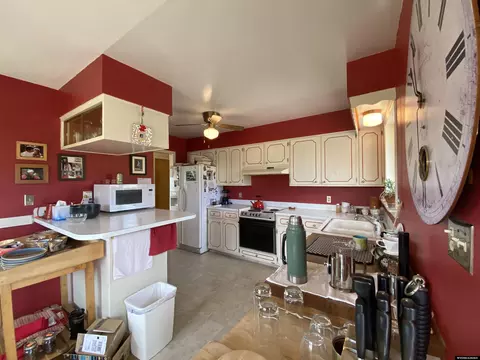 Kitchen - 5 Boulder Loop, Lander, WY 82520 photo 2 of 3