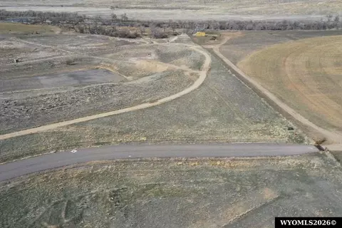 231 Jon St, Glenrock, WY 82637